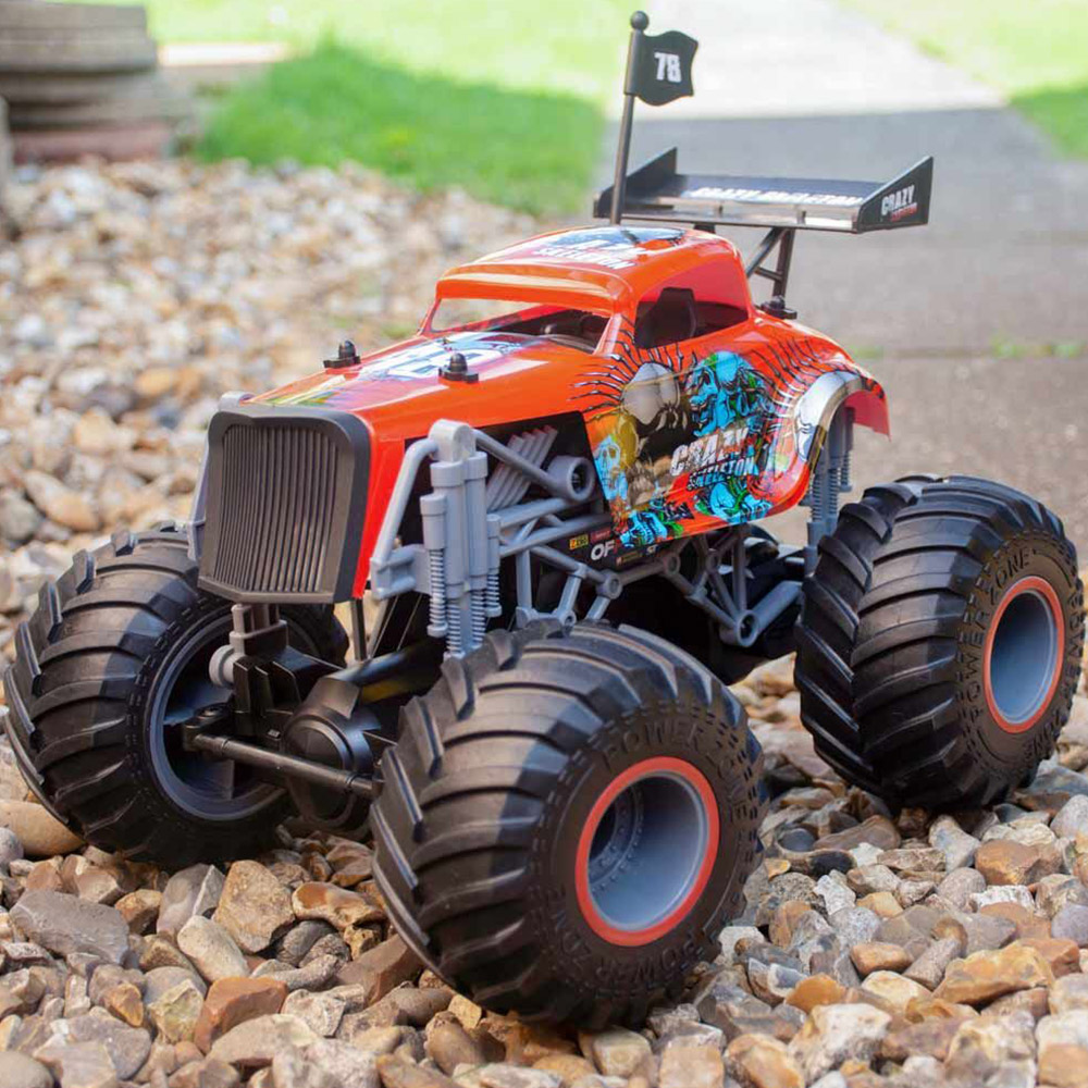 86092 - RC Monster Truck - lifestyle-w1